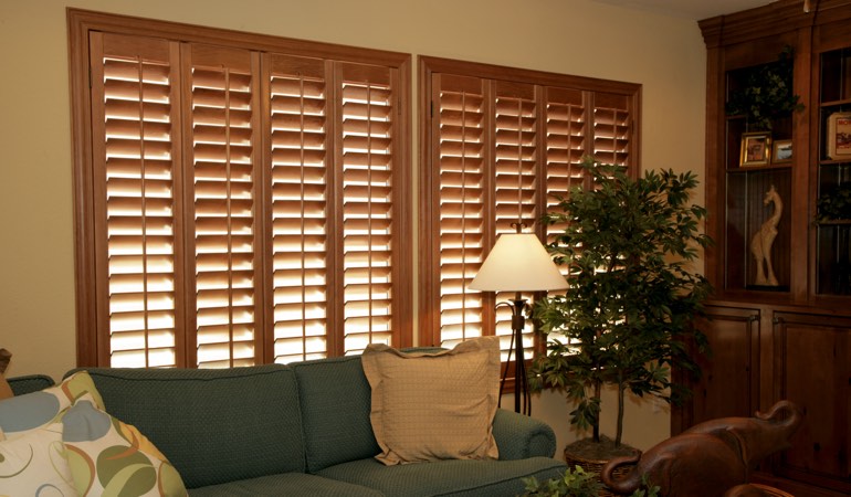 How To Clean Wood Shutters In Jacksonville, FL