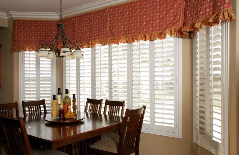 Plantation Shutters In St Johns Fl Sunburst Polywood St Johns S Best Faux Wood Shutter