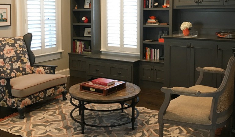 Give your living space a whole new look and feel by simply moving around your furniture. Sitting area with a desk and chair
