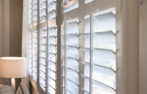 Are faux wood shutters made equal? Jacksonville faux wood shutters